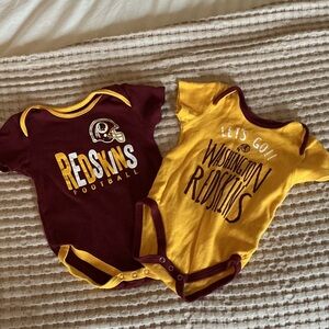 Washington Redskins Kids One Piece Set - Burgundy and Gold - 18M